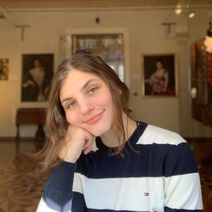 Meet your Posher, Madeleine